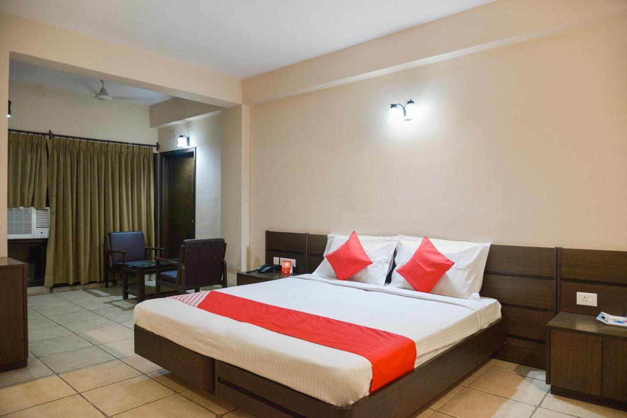 Oyo 15149 Hotel Ajoy Minar Mandarmani Eksteriør billede